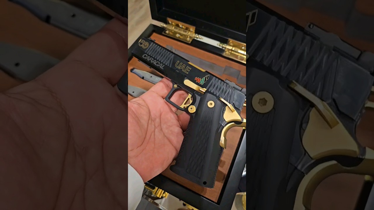 مسدس كاراكال caracal صناعة اماراتية من الذهب